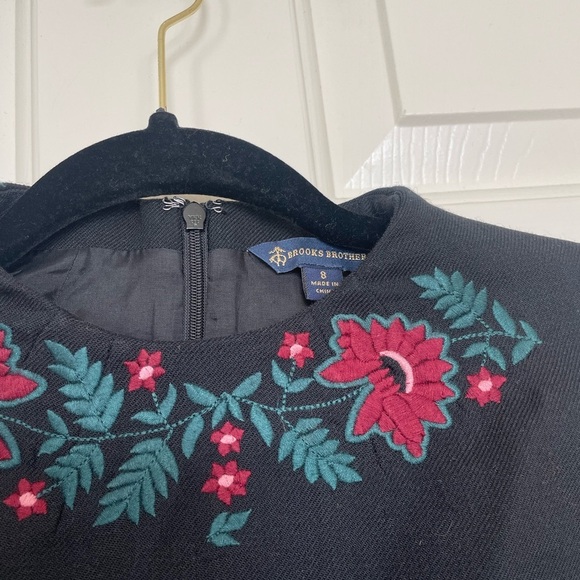 Brooks Brother black wool blend floral embroidered mock neck dress | 8 - Picture 4 of 12